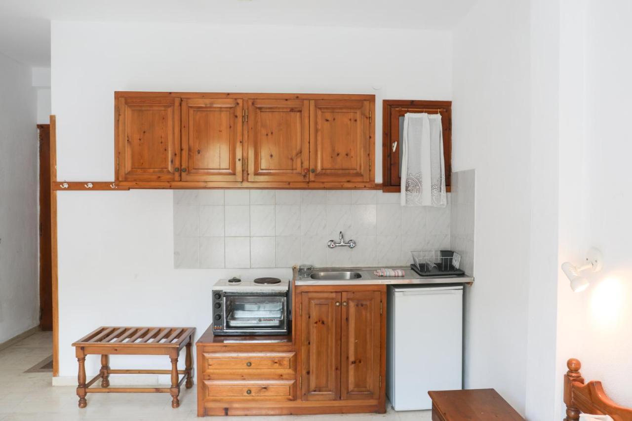 Yialis Apartments Borsalino Achladies  Exterior foto